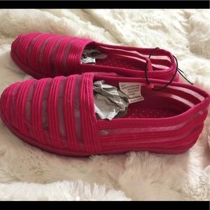 Pink Slide in little Girls size 1